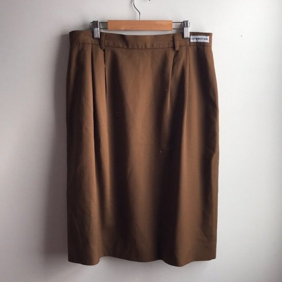 Vintage Camel Wool Classic Knee Length 